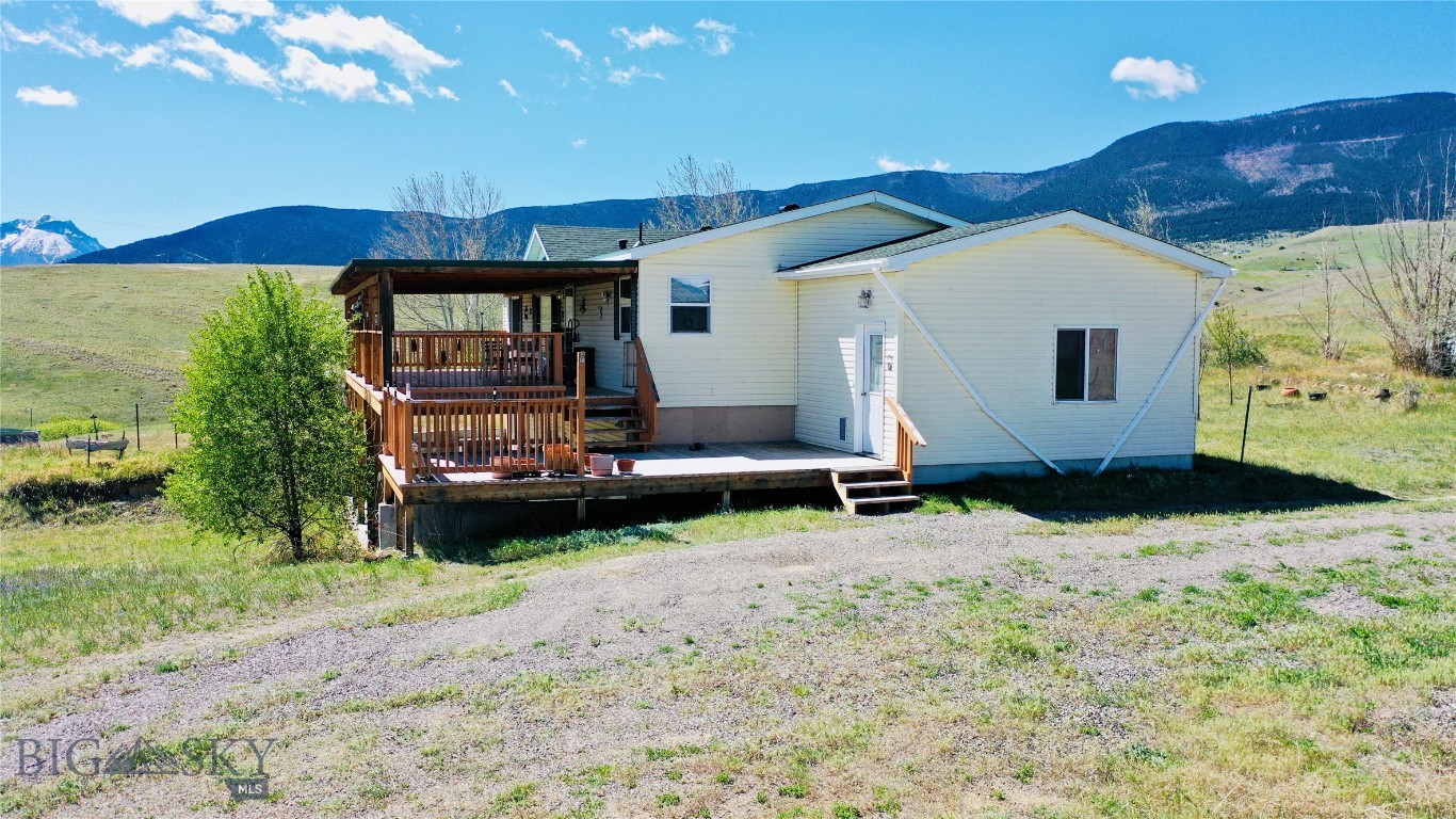 Wineglass Mountain - Residential