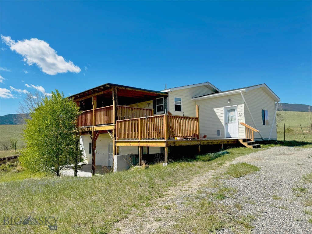 Wineglass Mountain - Residential