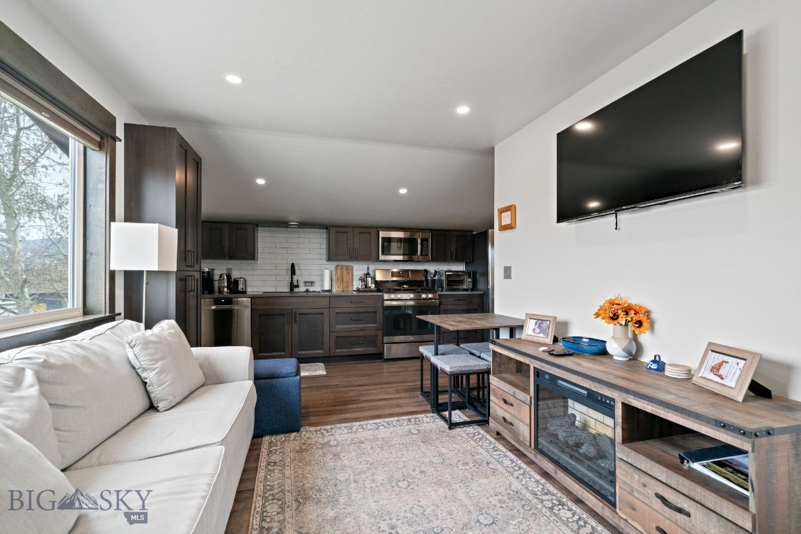 Valley West - Residential