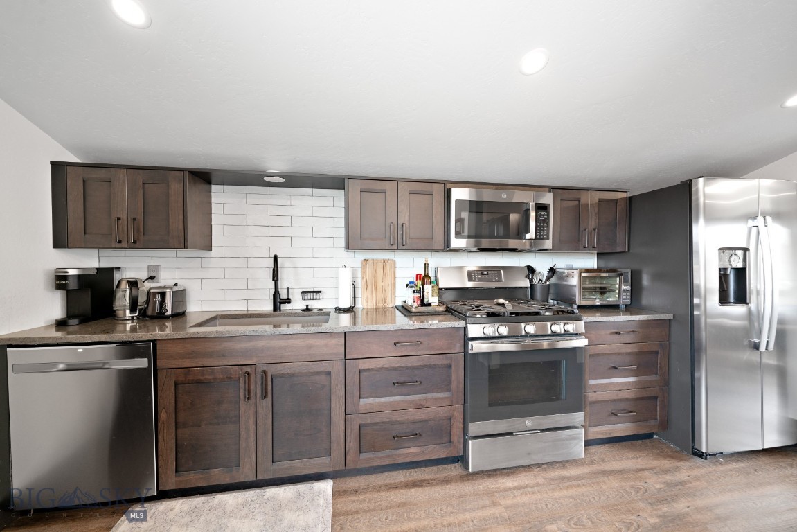 Valley West - Residential