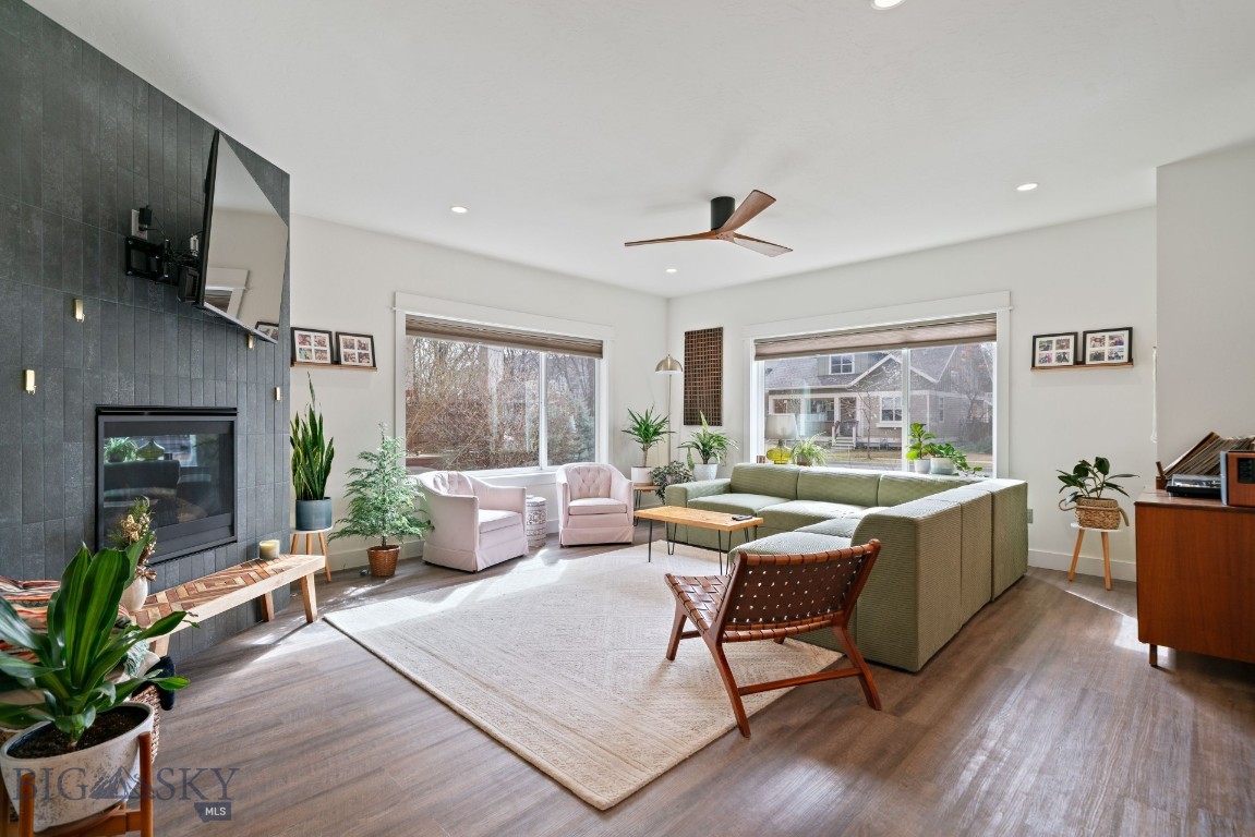 Valley West - Residential