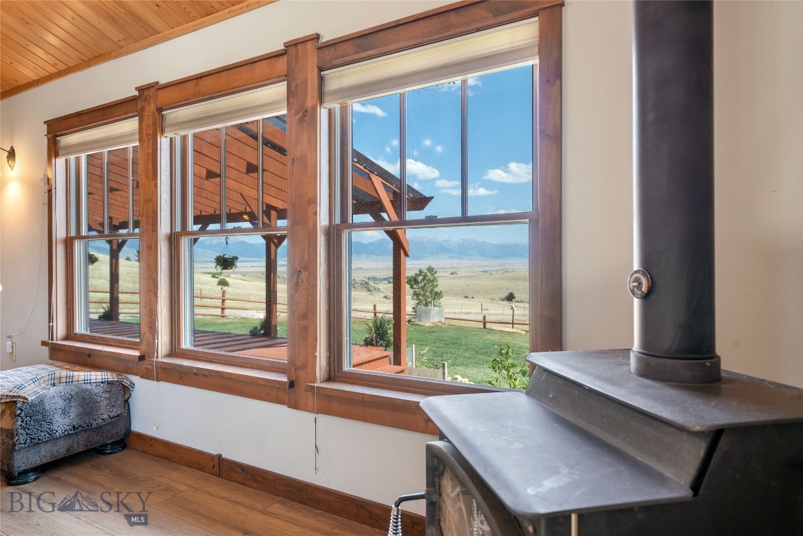 Shining Mountain Unit I - Residential