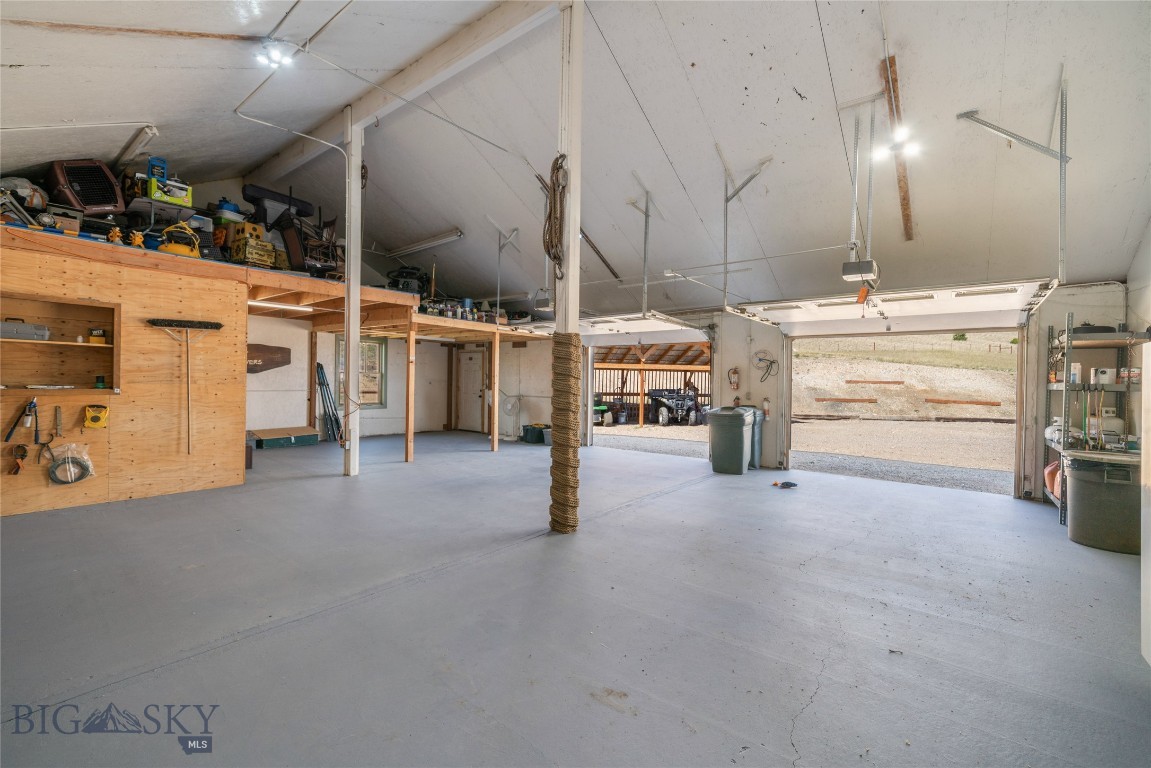 Shining Mountain Unit I - Residential