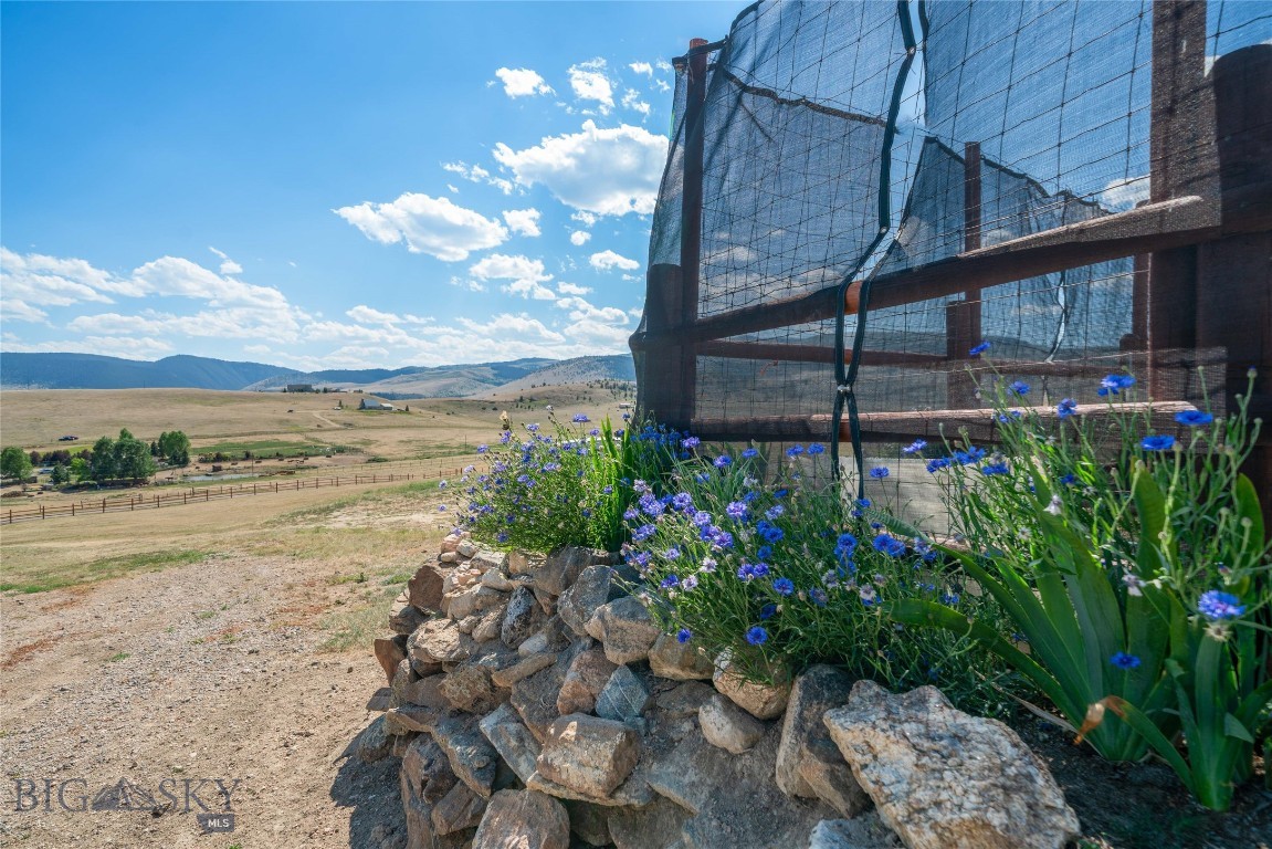Shining Mountain Unit I - Residential