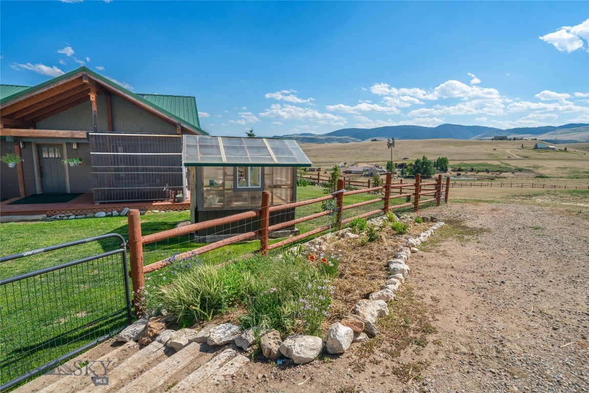 Shining Mountain Unit I - Residential