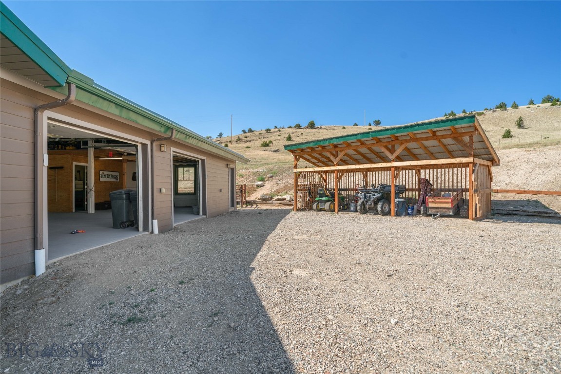 Shining Mountain Unit I - Residential