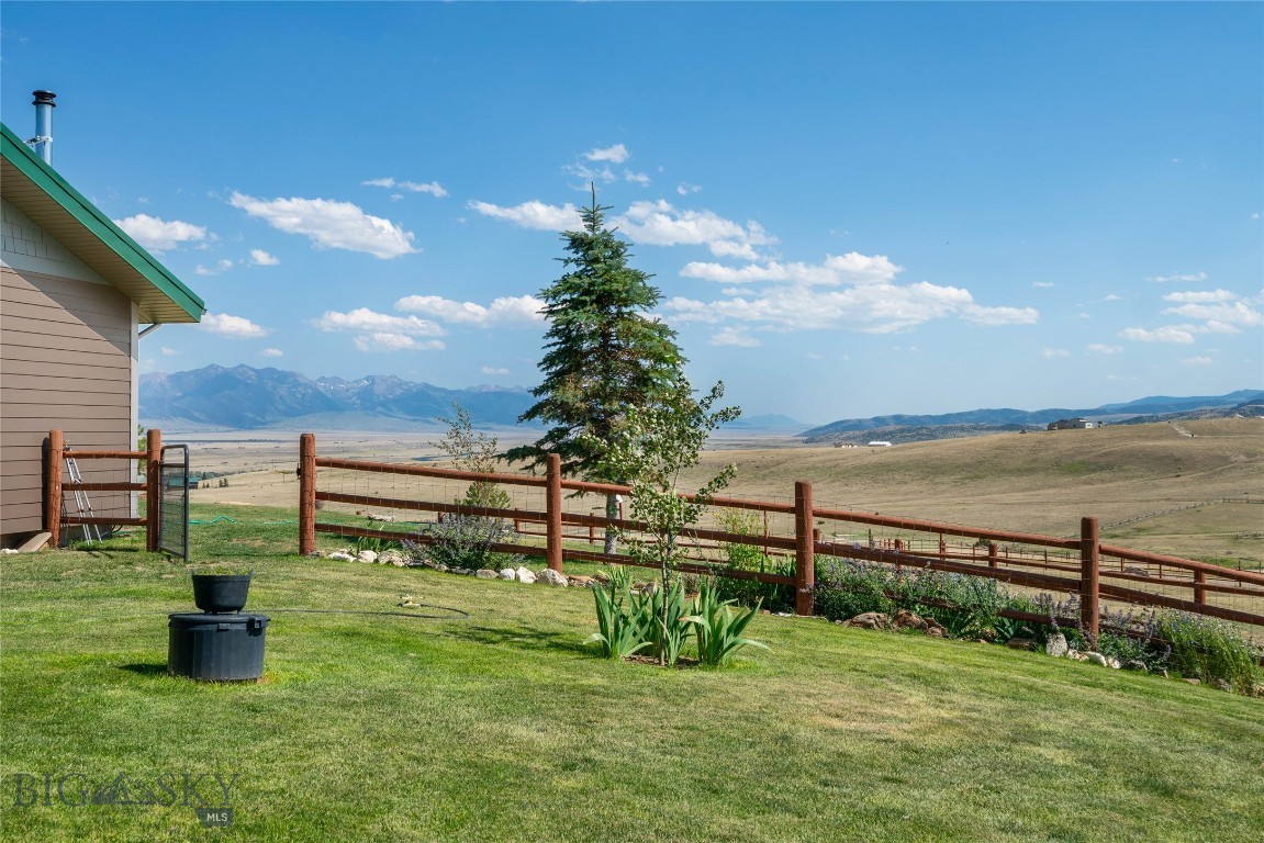 Shining Mountain Unit I - Residential