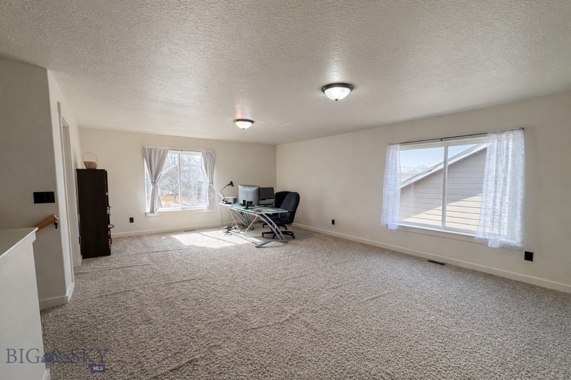 Oak Springs - Residential