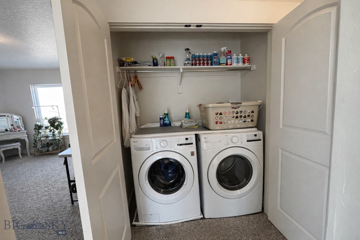 Oak Springs - Residential