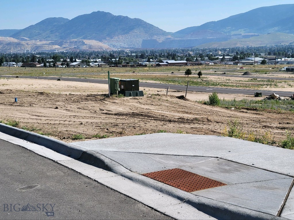 Butte Addition - Land