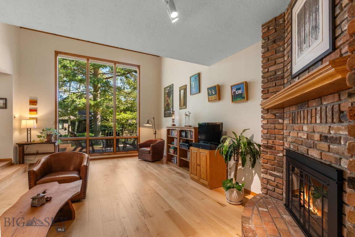 Woodbrook Townhome - Residential