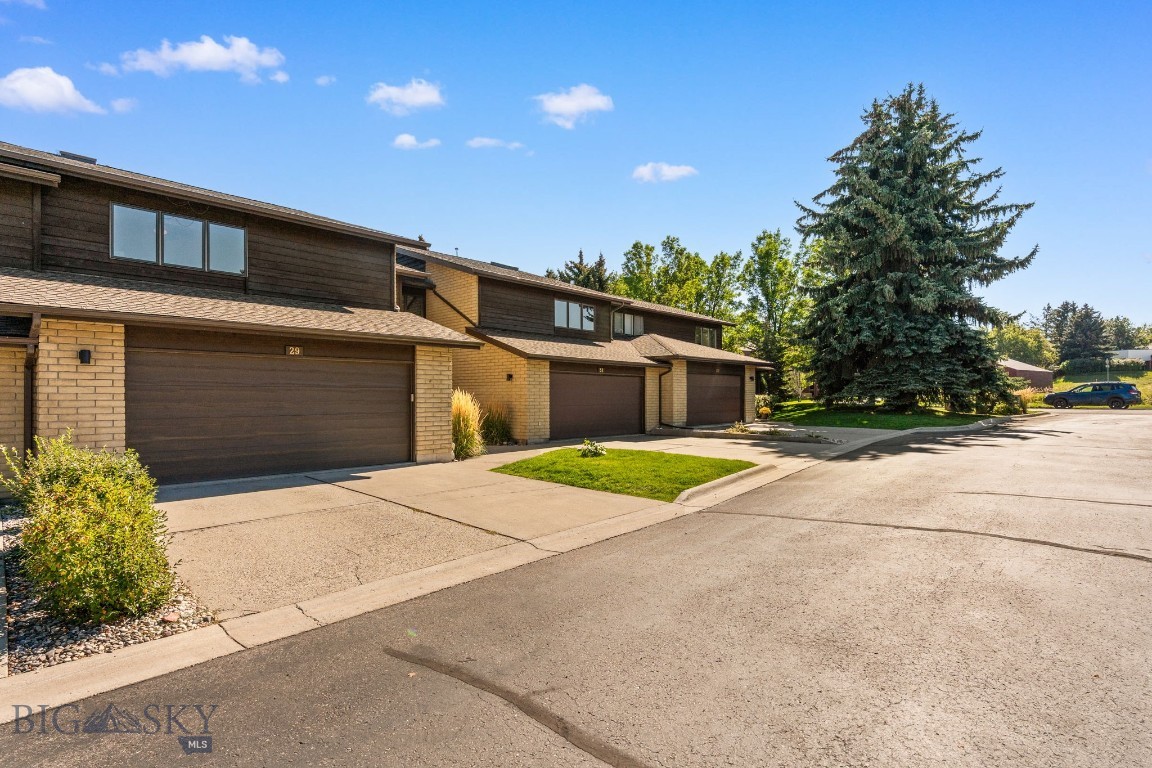 Woodbrook Townhome - Residential