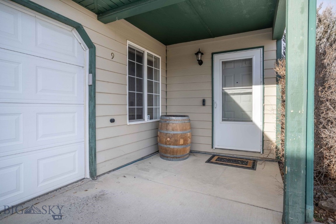 River Rock and Royal Village - Residential