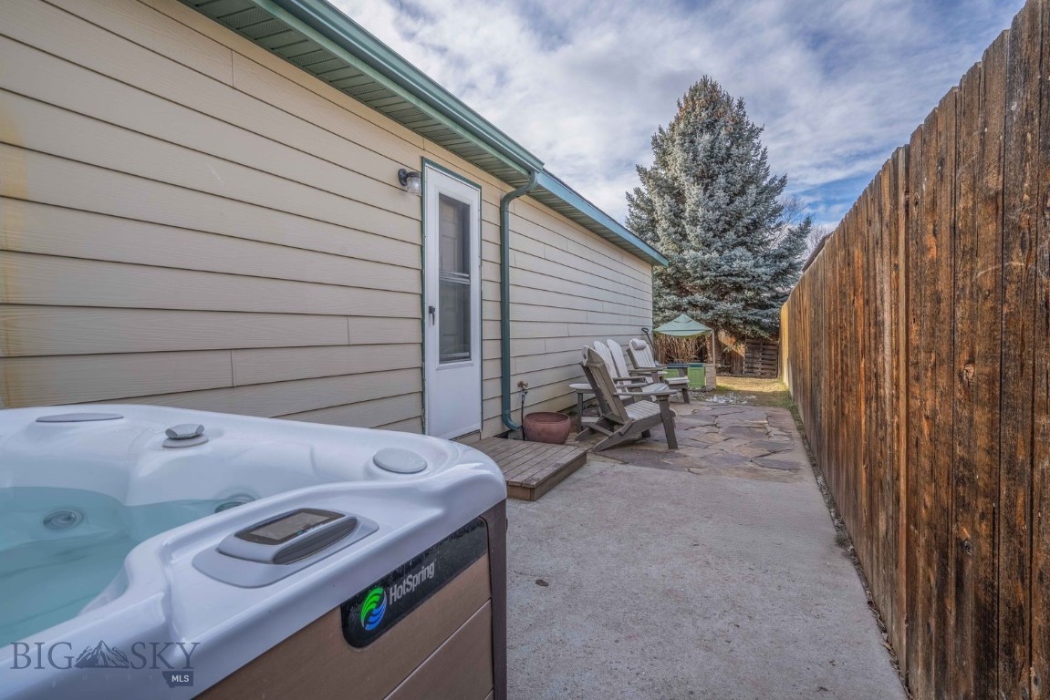 River Rock and Royal Village - Residential