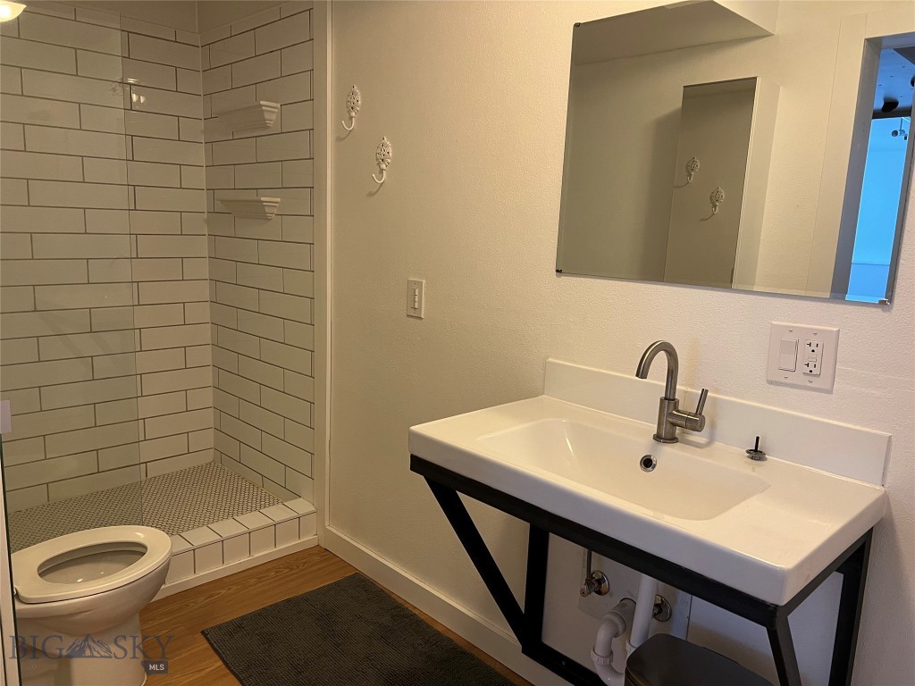 New Hyalite View - Residential