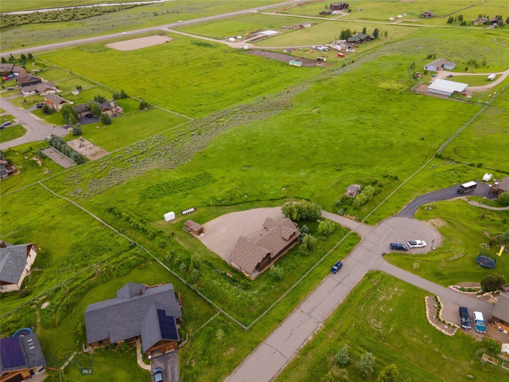 120 Scenic Drive