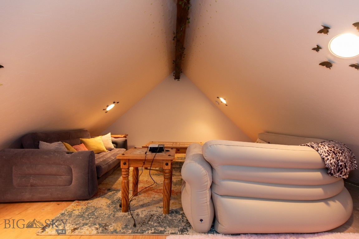 Rolling Glen Ranch - Residential