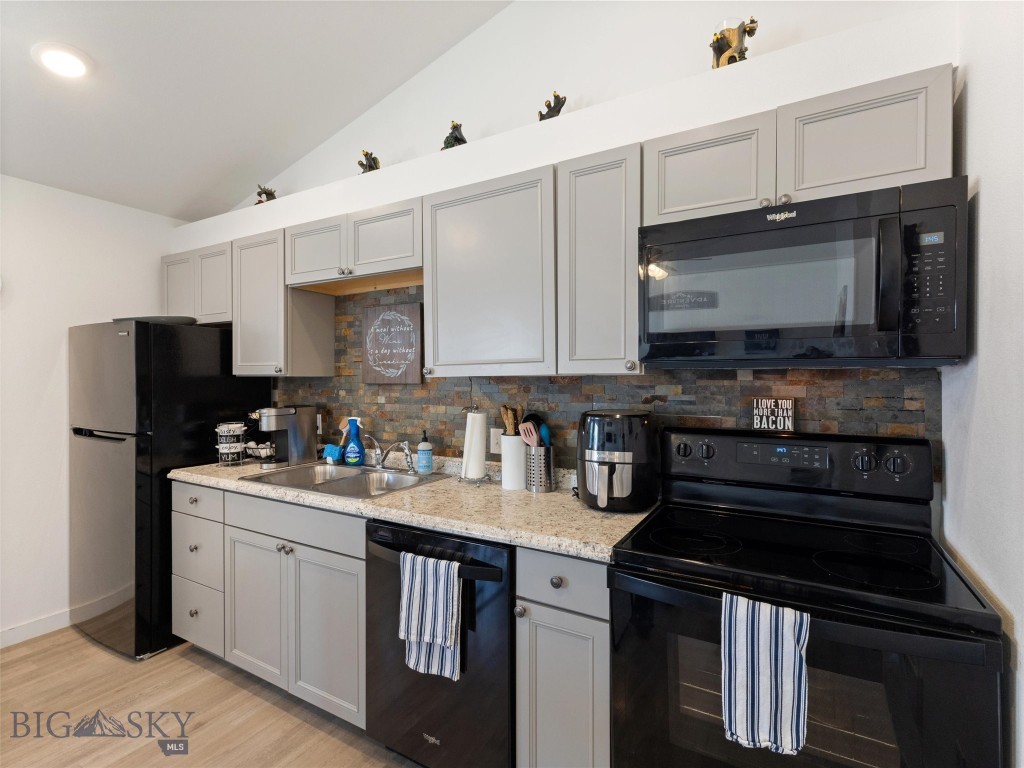 Brookstone - Residential