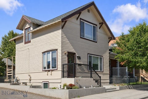 Photo of 671 S Washington St, Butte, MT 59701 (MLS # 414505)