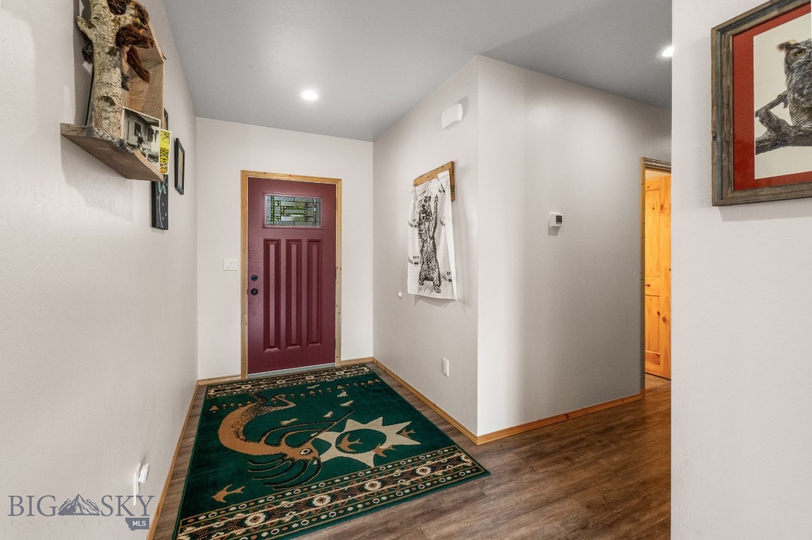 Four Dot Meadows - Residential