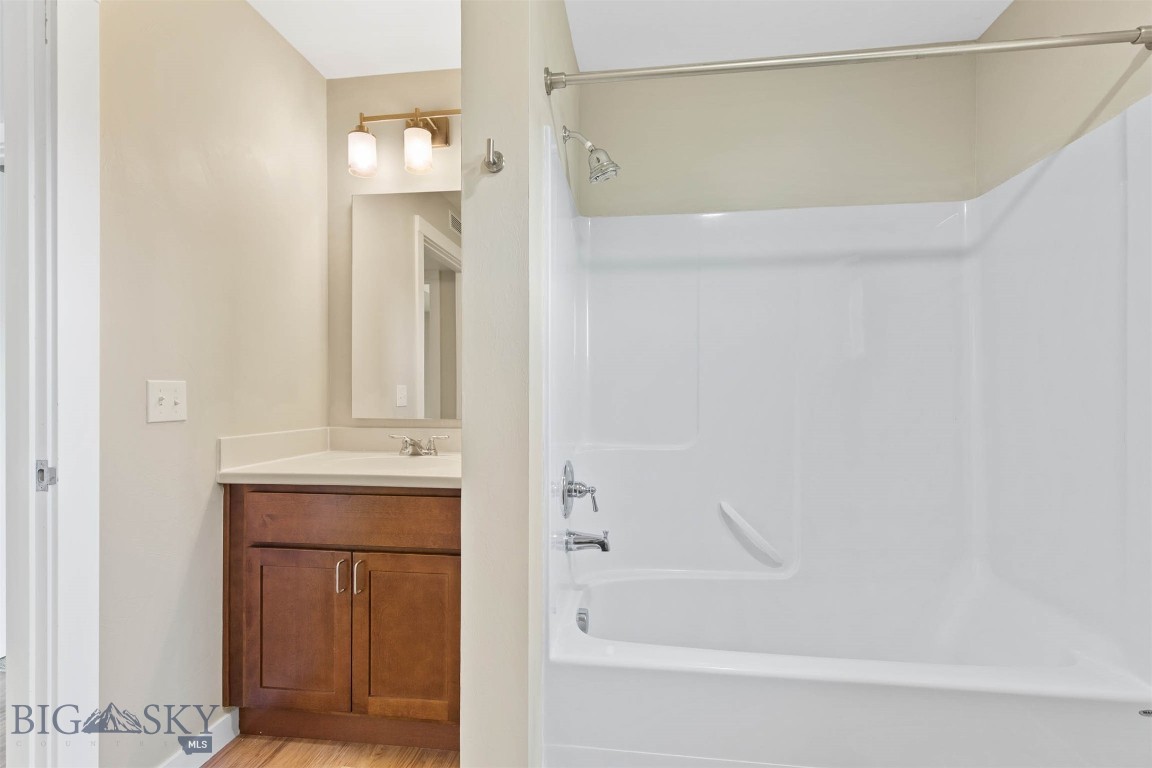 Bozeman, Montana 59718, United States, 3 Bedrooms Bedrooms, ,2 BathroomsBathrooms,Residential,Active,167657