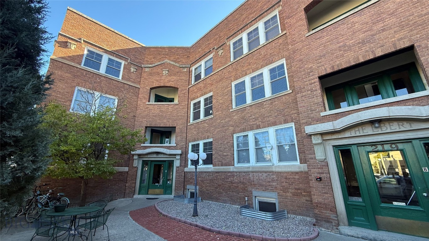 Livingston Original Plat - Residential Income