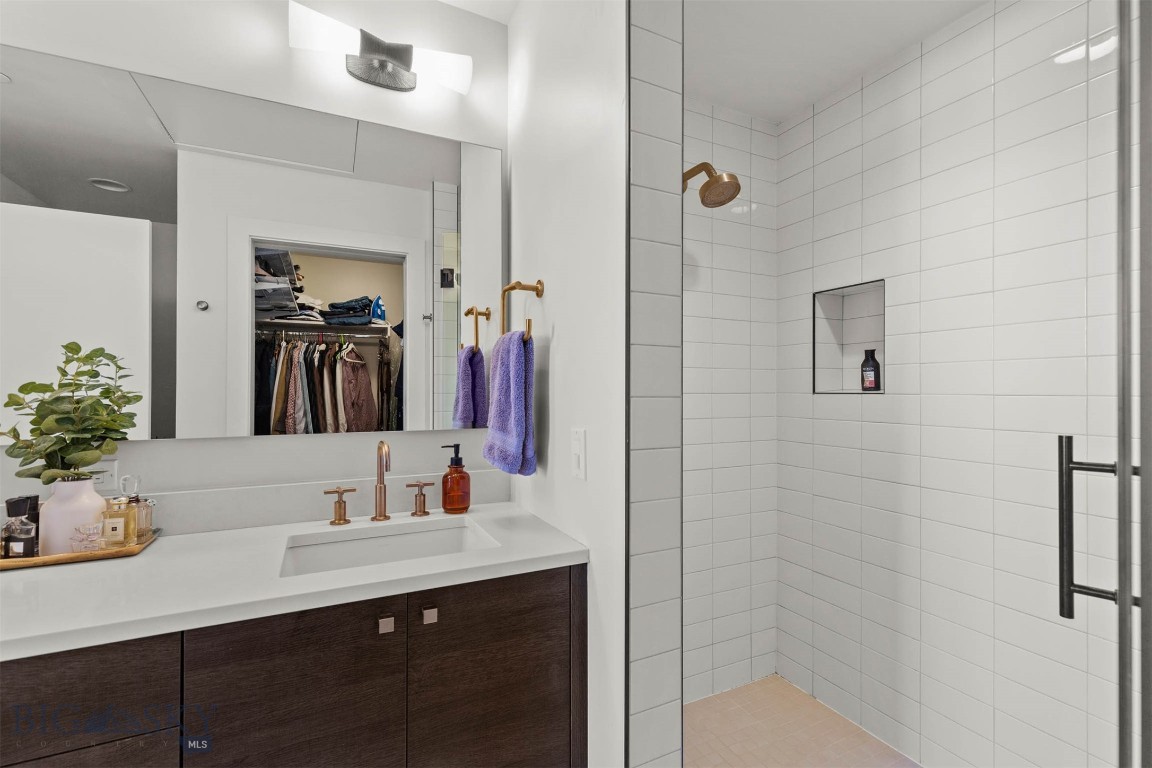 HBP Residential Condo - Residential