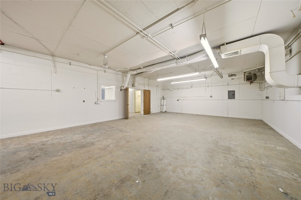 Babcock and Davis Addition - Commercial Lease