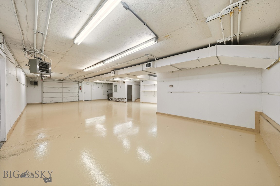 Babcock and Davis Addition - Commercial Lease