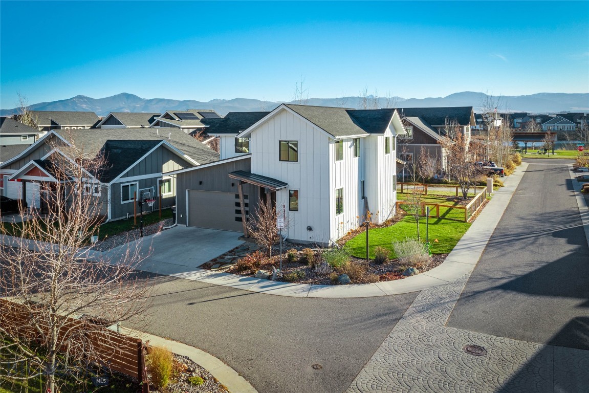 The Lakes at Valley West - Residential