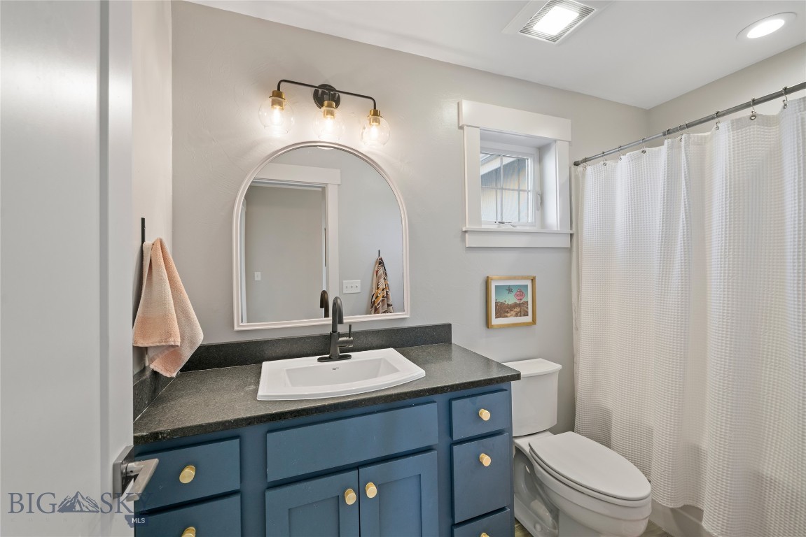 The Lakes at Valley West - Residential