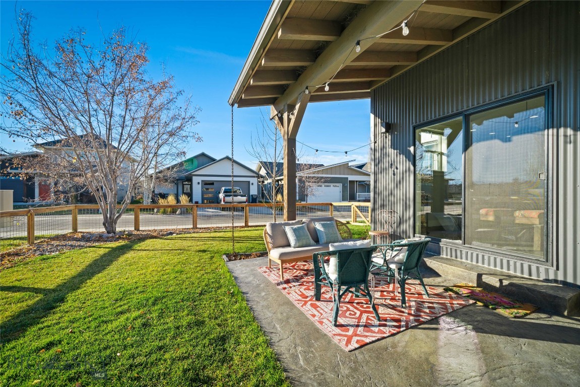 The Lakes at Valley West - Residential