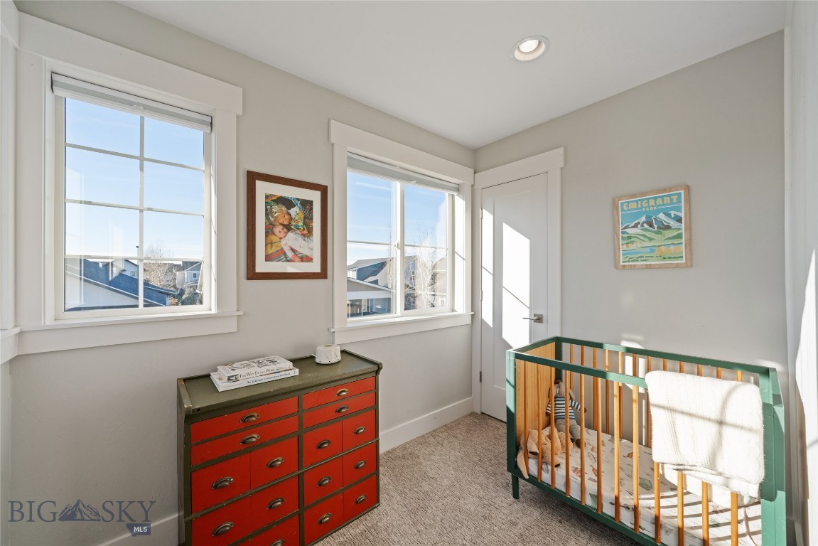 The Lakes at Valley West - Residential