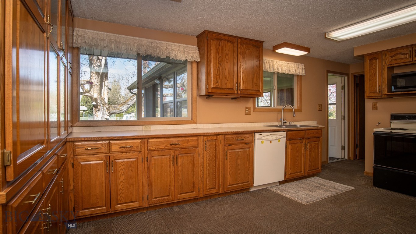 Middle Creek Meadows - Residential