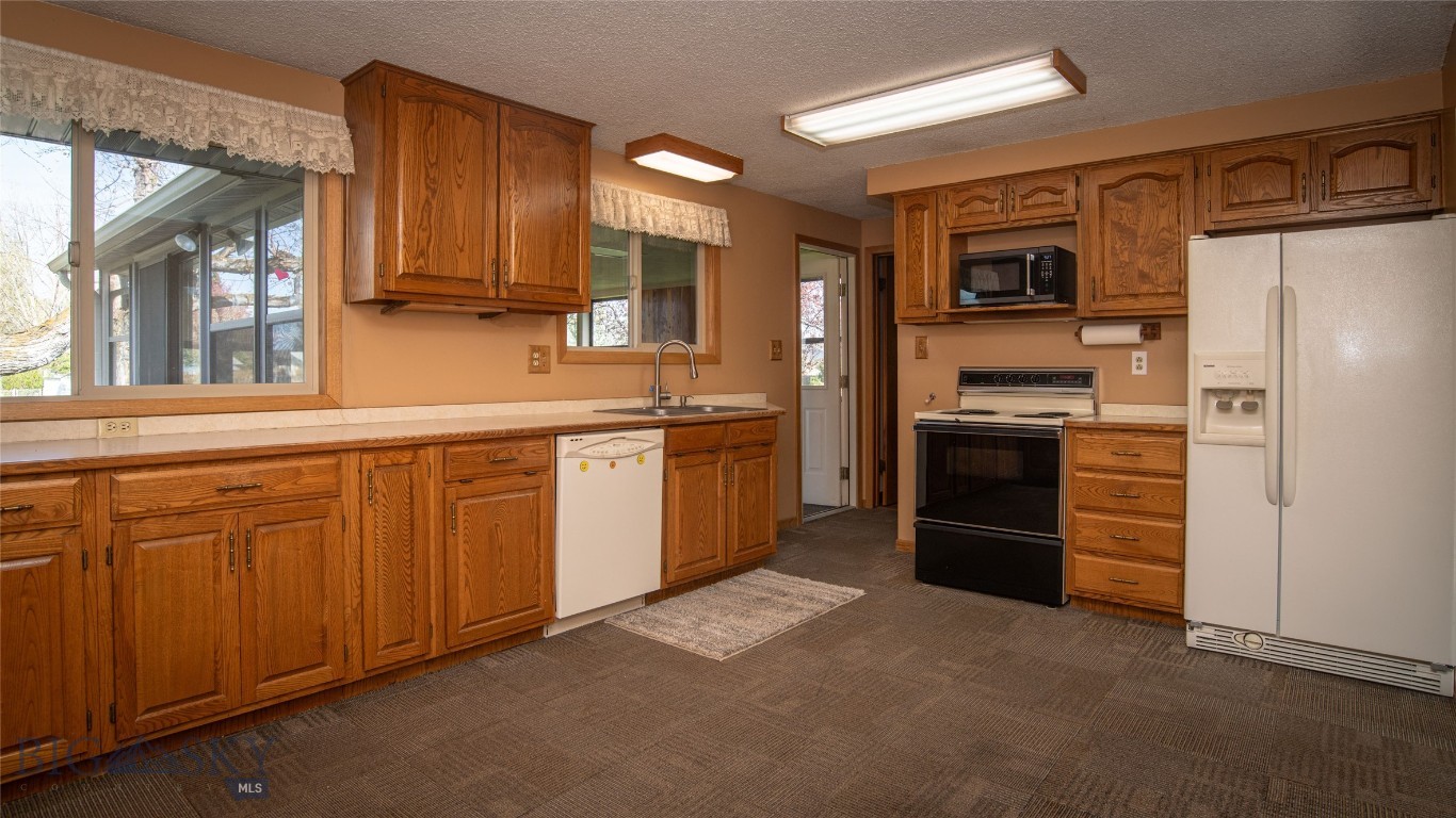 Middle Creek Meadows - Residential