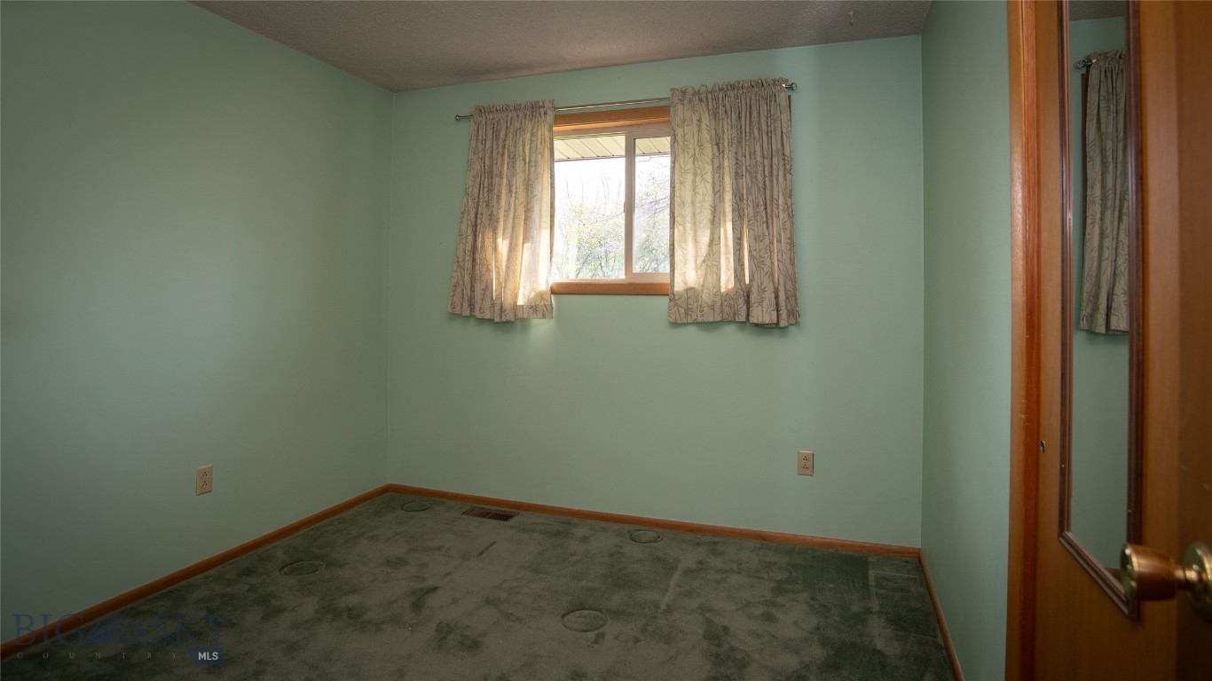 Middle Creek Meadows - Residential