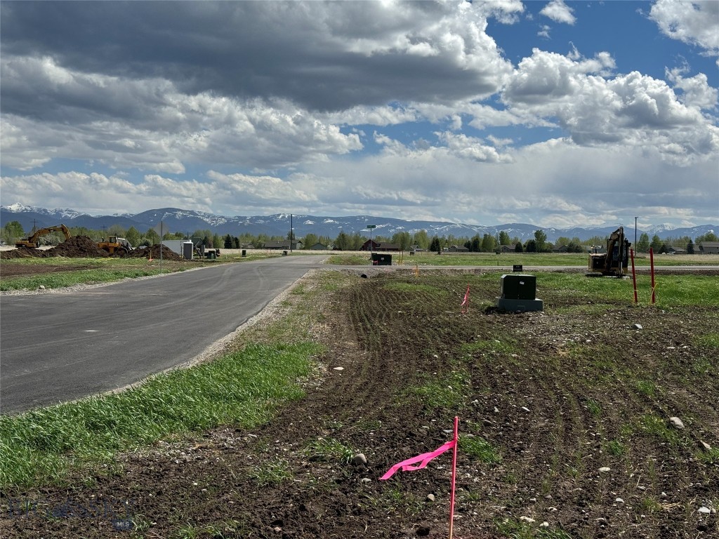 Bridger Shadows East - Land
