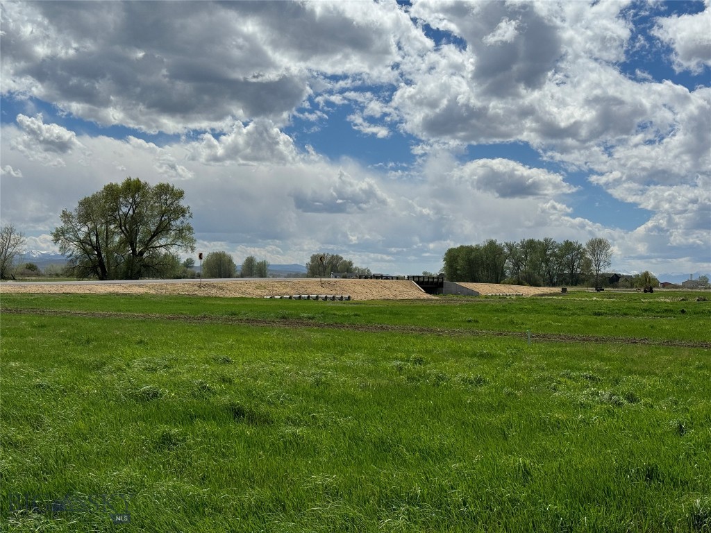 Bridger Shadows East - Land