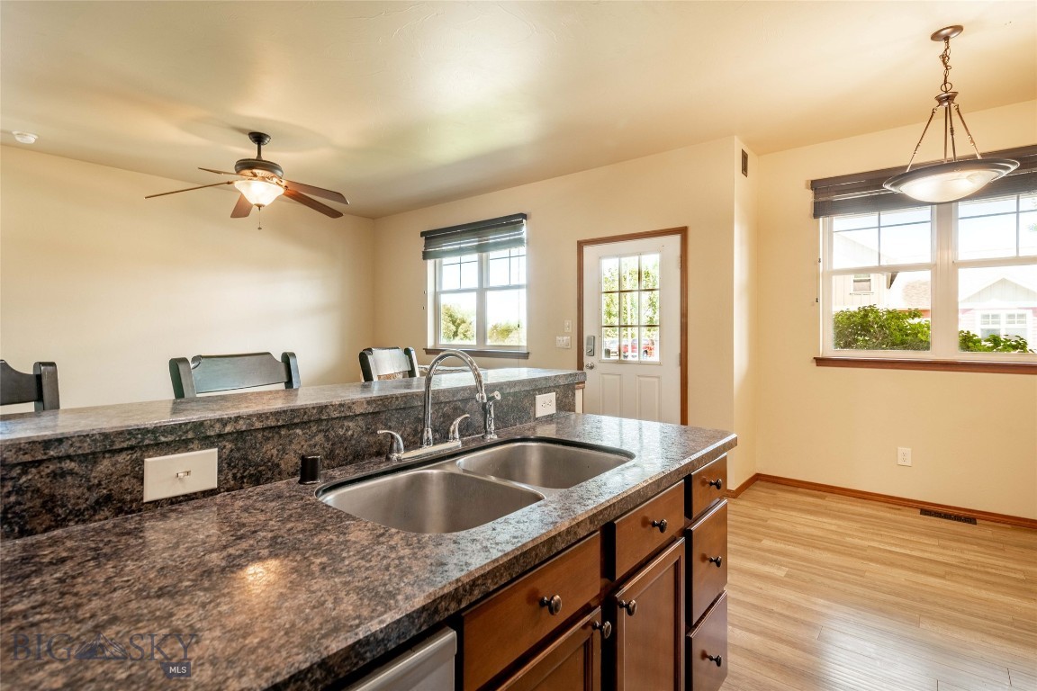 4320 Glenwood Drive D