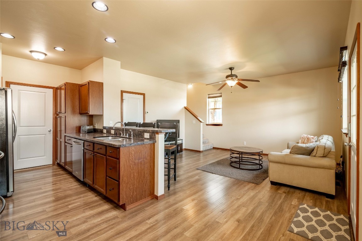 Flanders Creek - Residential