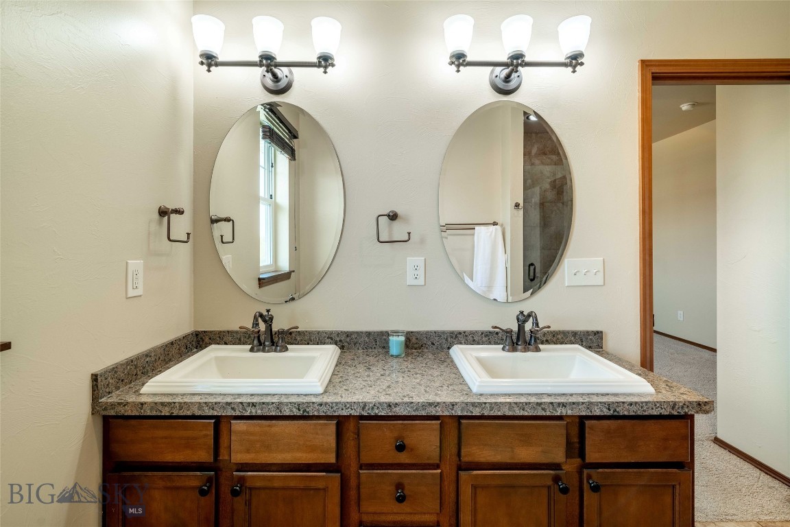 Flanders Creek - Residential