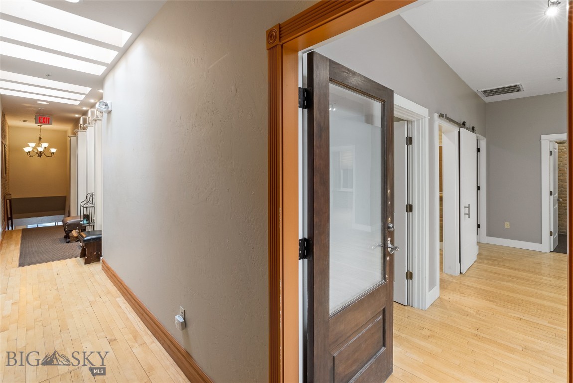 Tracys Additions - Commercial Lease