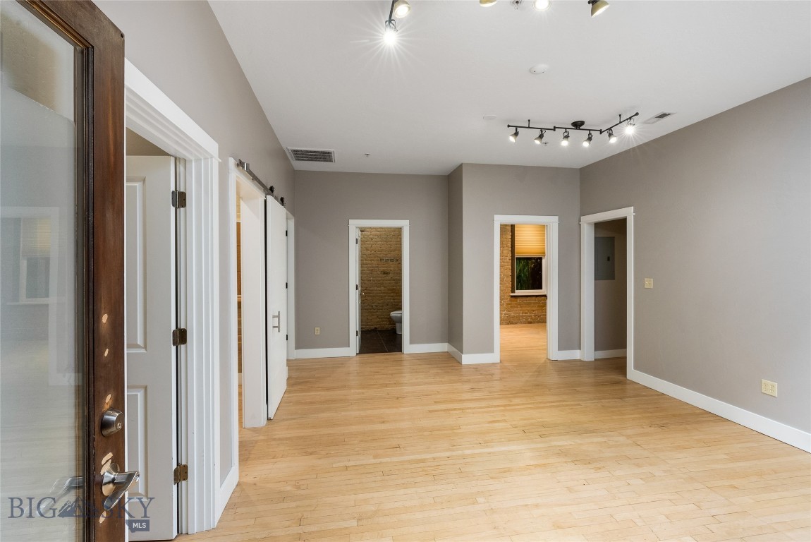 Tracys Additions - Commercial Lease