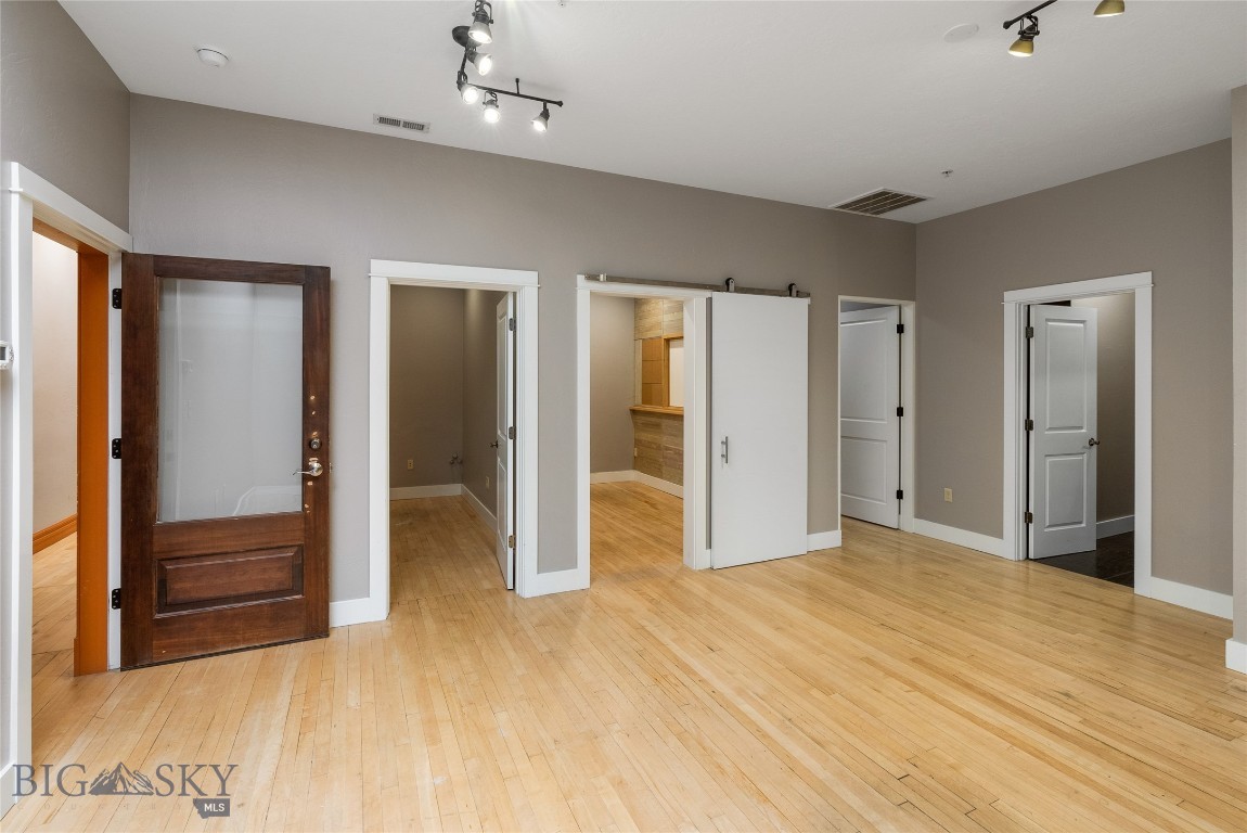 Tracys Additions - Commercial Lease