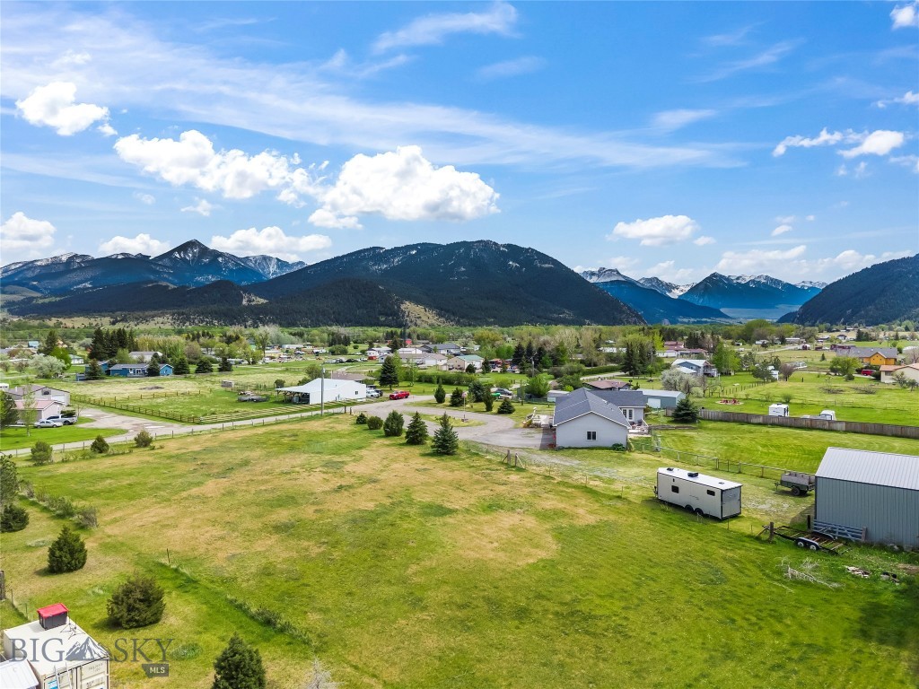 Paradise Acres - Residential