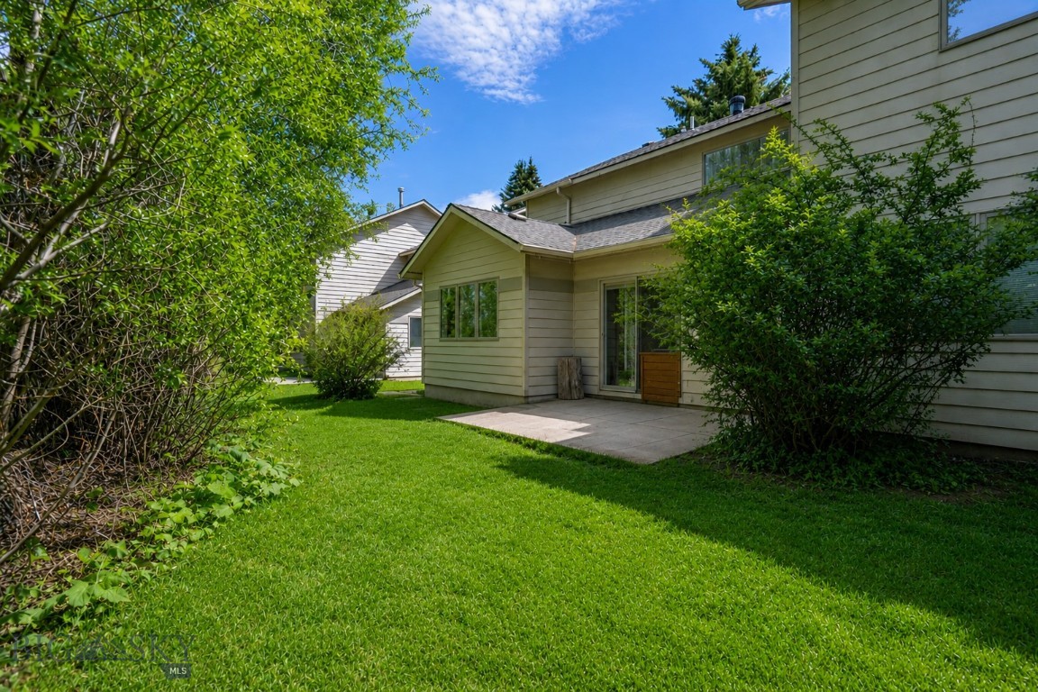 Willow Creek Condo - Residential