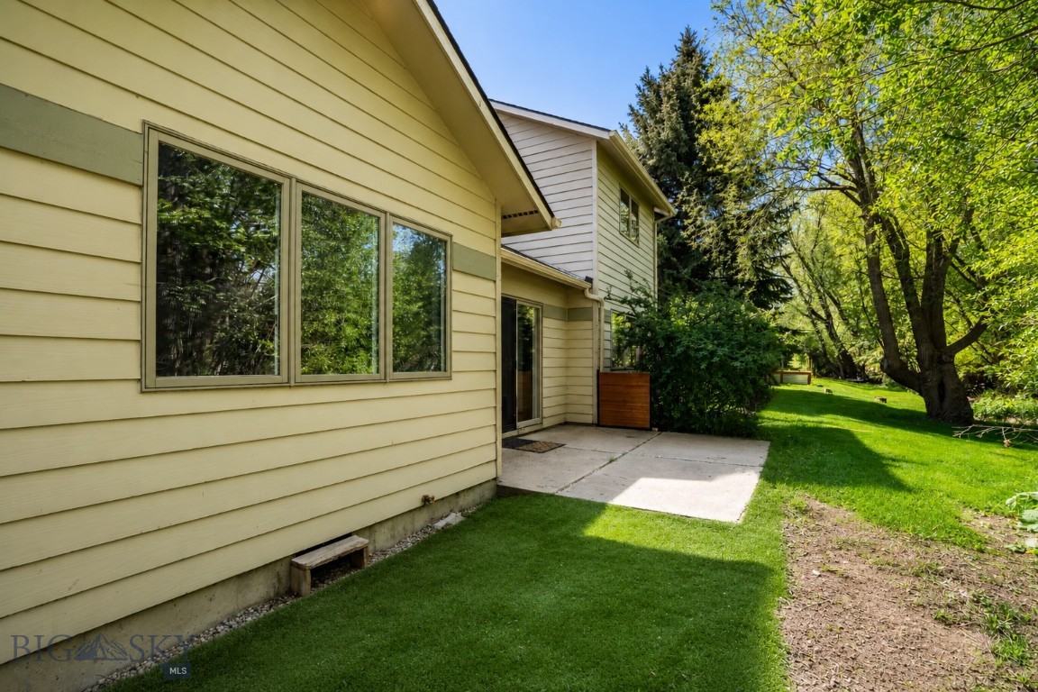 Willow Creek Condo - Residential