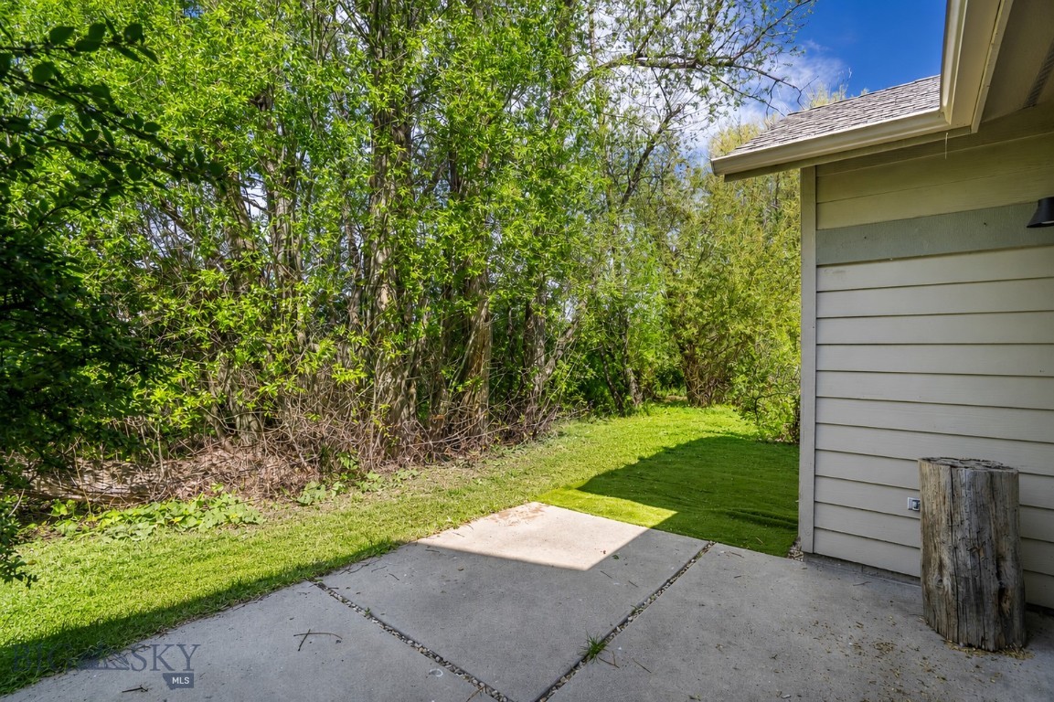 Willow Creek Condo - Residential