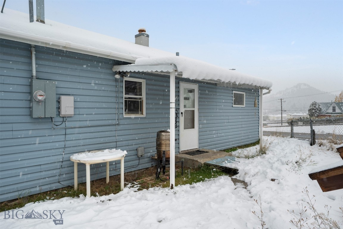 Butte, Montana 59701, United States, 2 Bedrooms Bedrooms, ,1 BathroomBathrooms,Residential,Active,231588