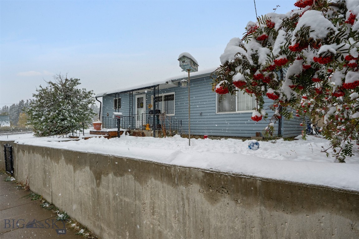 Butte, Montana 59701, United States, 2 Bedrooms Bedrooms, ,1 BathroomBathrooms,Residential,Active,231588